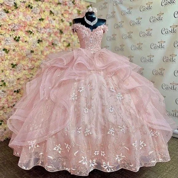 Mori Lee Blush pink quinceañera Dress ! - Picture 3 of 6